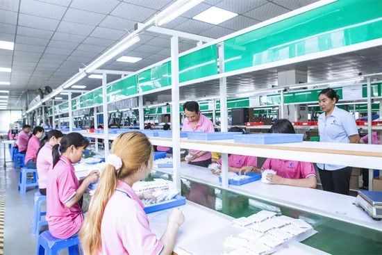 5G 4G LTE 풀 밴드 외부 안테나 7dBi 가이프 및 운영 온도 -20 ̊C ~ +60 ̊C 고가이프 고무 막대 안테나